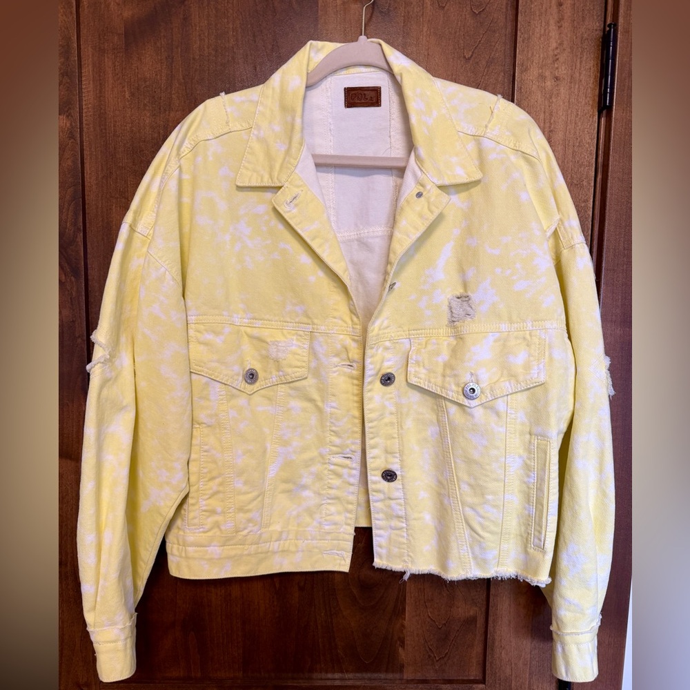 POL NEW Distressed Yellow Denim Jacket size L